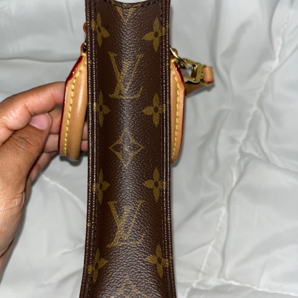 Louis vuitton - Picture 4 of 6